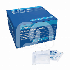 STERIELE NON-WOVENKOMPRESSEN  - 5X5CM (50X5) STERIELE NON-WOVENKOMPRESSEN  - 5X5CM (50X5)